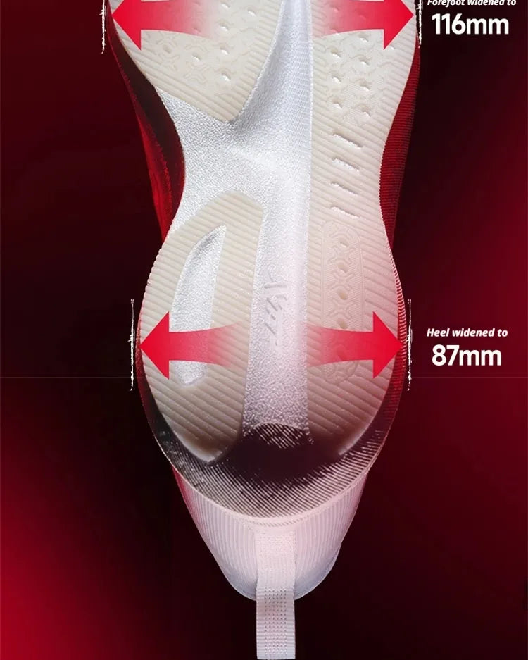 Top view of the outsole showing the 116 mm forefoot and 87 mm heel width